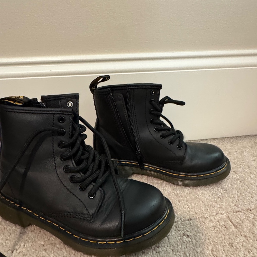Girls Doc Martens Boots - Picture 2 of 5